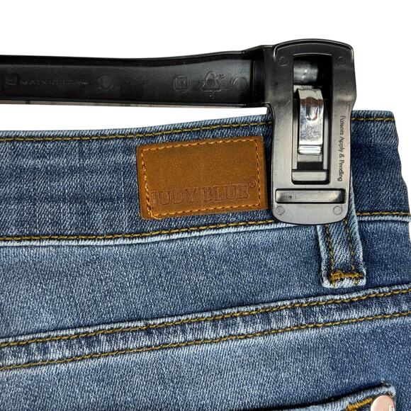 Judy Blue SZ 11/30 Relaxed Fit Jeans Mid-Rise Stretch Zip-Fly Whiskered Blue - Picture 8 of 12
